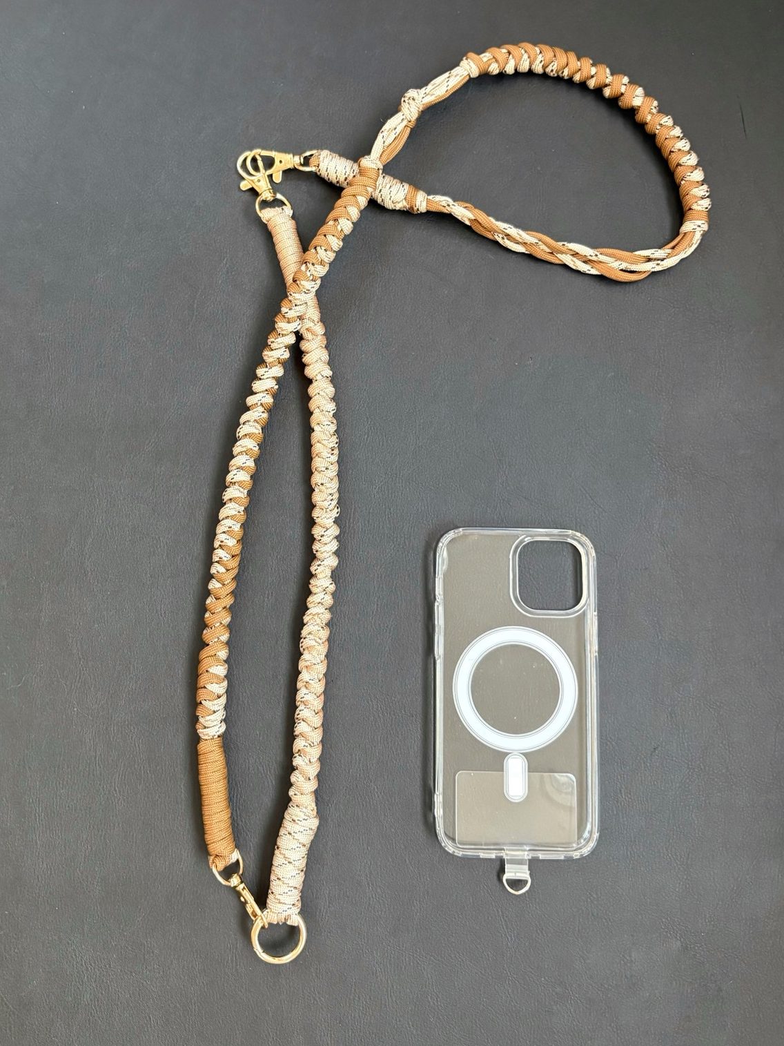 makramé
mobil rem
makramé nyckelband
nyckelband